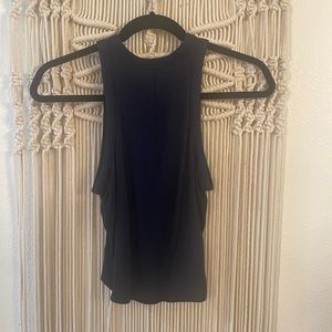 lululemon hold tight top